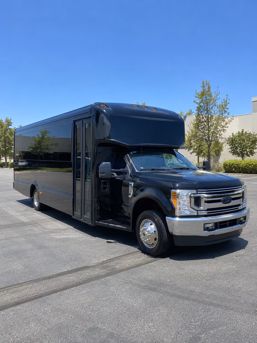 Anaheim Winery Tour & Pub Crawl Transportation party bus exterior
