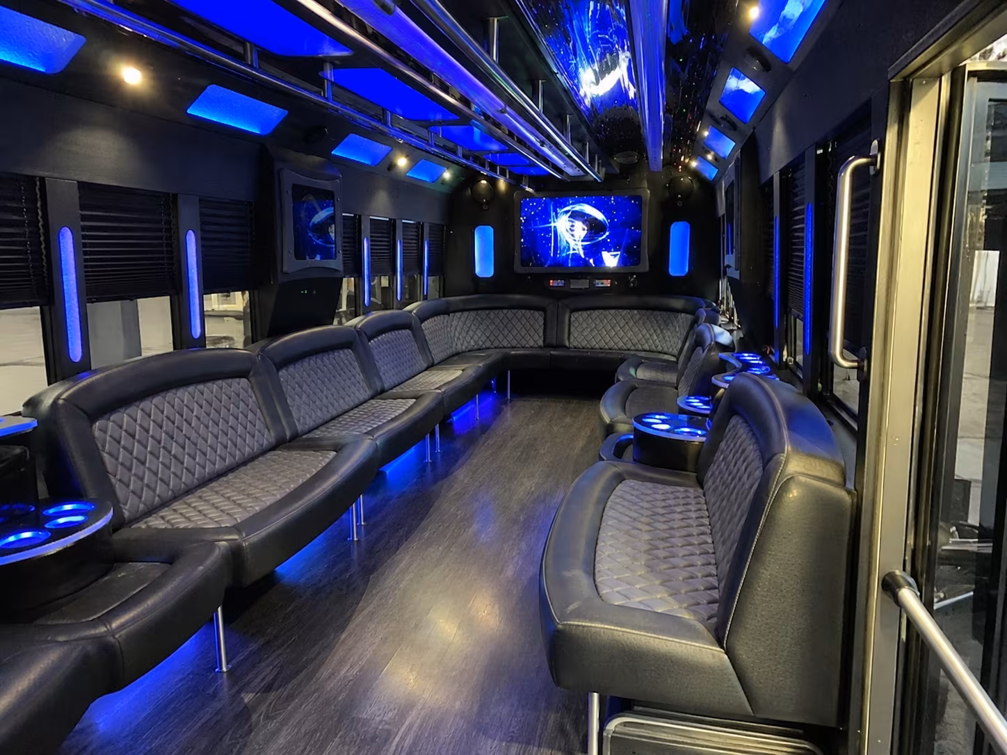 Anaheim Winery Tour & Pub Crawl Transportation onboard seating