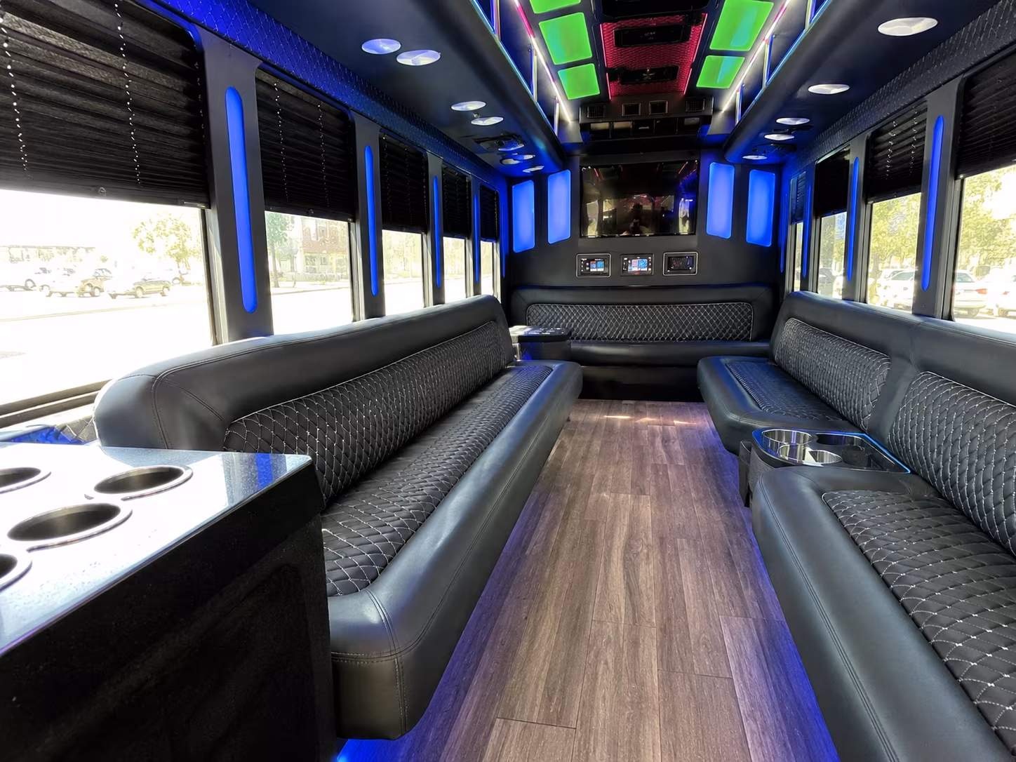 Garden Grove Winery Tour & Pub Crawl Transportation