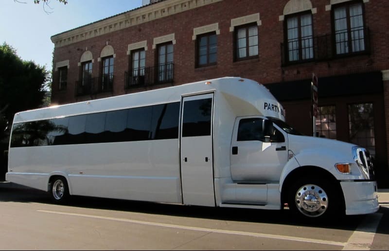 Palm Springs 30 Passenger Party Bus White