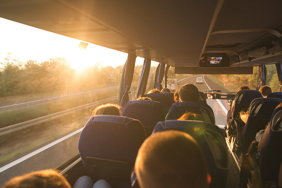 School Field Trip Transportation in Los Angeles